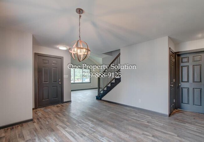 Building Photo - 3133 W 21st Pl