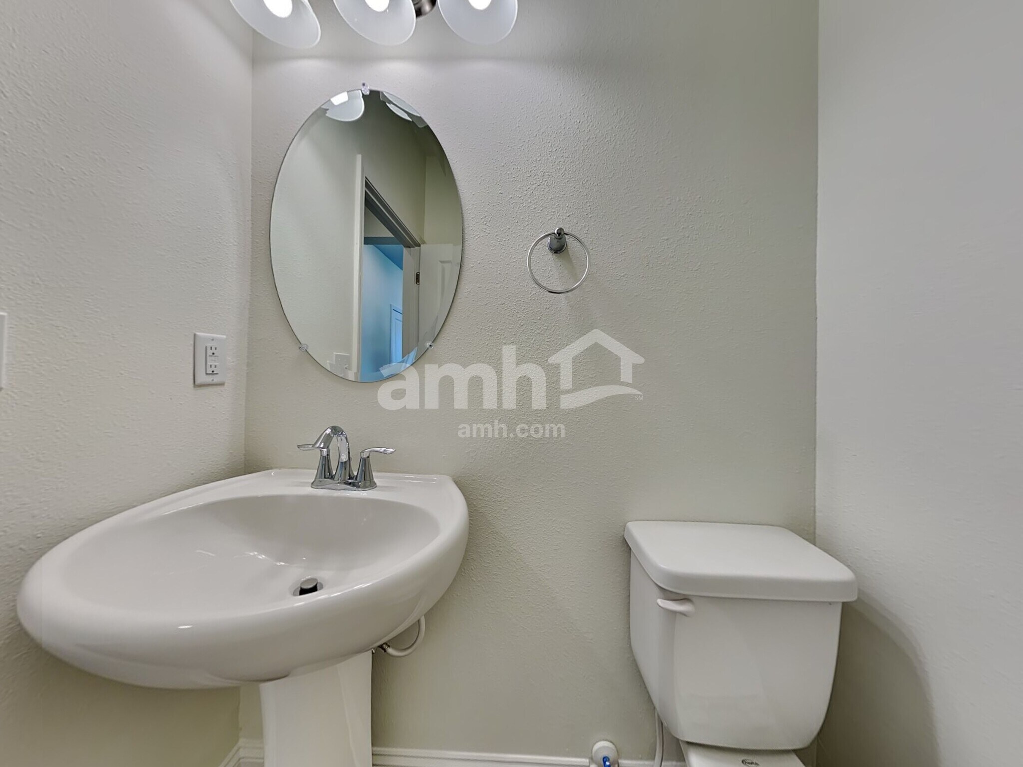 Building Photo - 94 Olivewood Pl