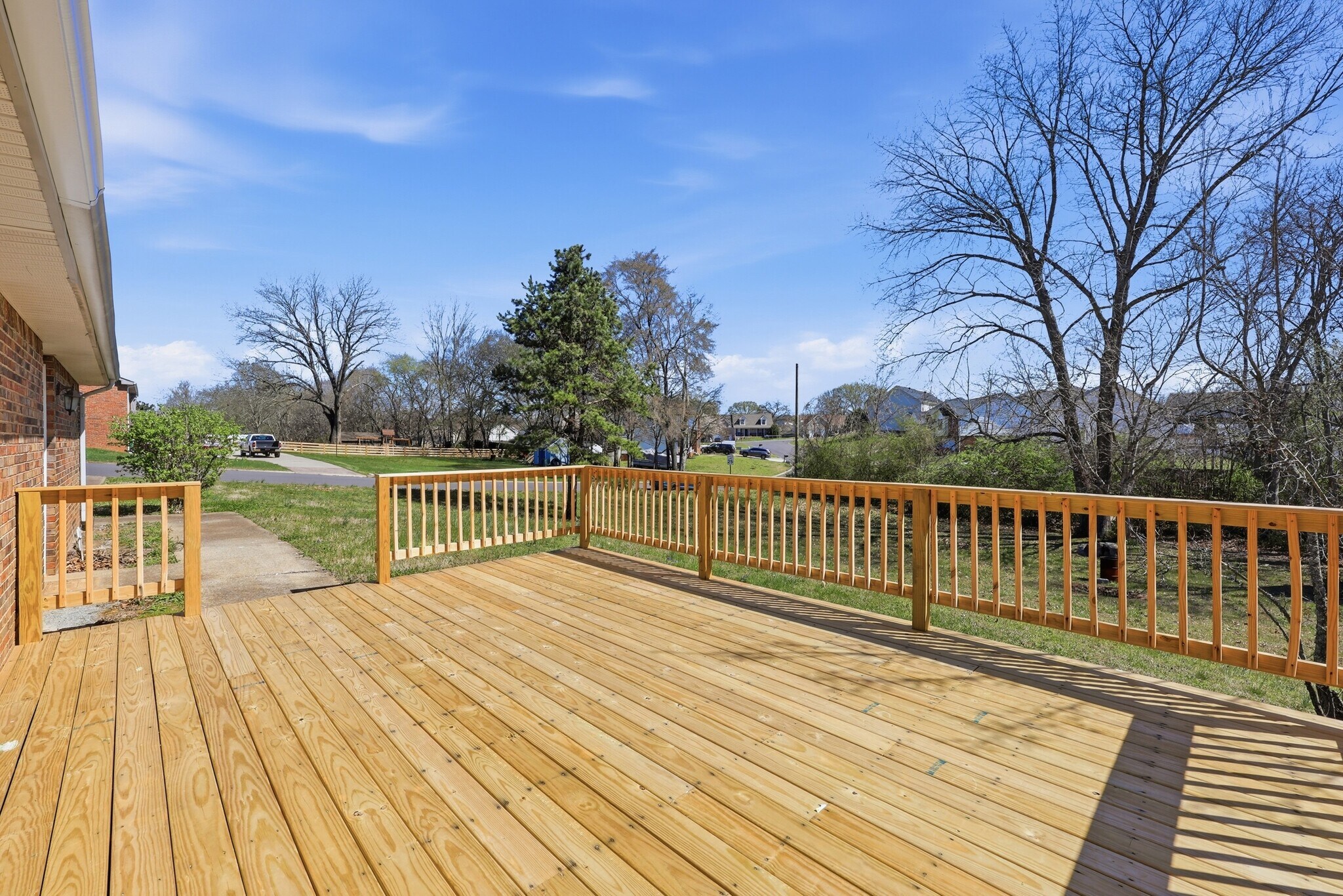 Building Photo - 1325 Sun Valley Rd