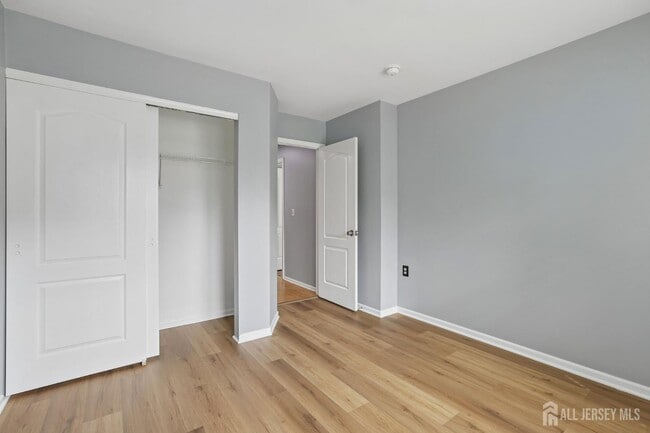 Building Photo - 1507 Wagon Wheel Ct