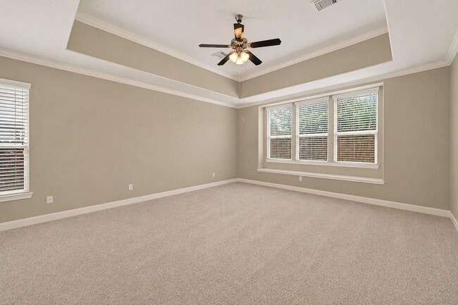 Building Photo - 28602 Hayden Park Dr
