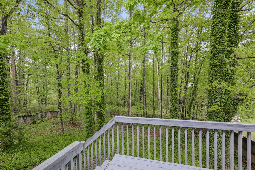 Building Photo - 454 Saddle Shoal Trail