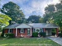Building Photo - Spacious 3 Bedroom, 2 Bath - AVAILABLE NOW!