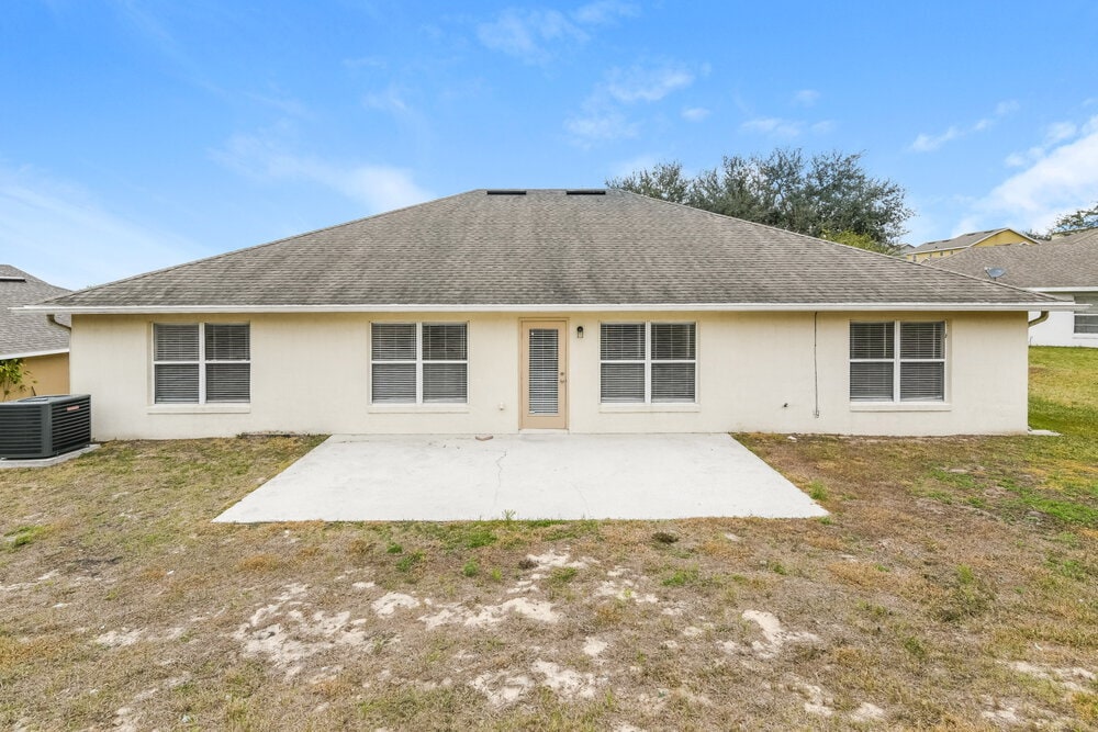 Building Photo - 942 Cork Oak Ln
