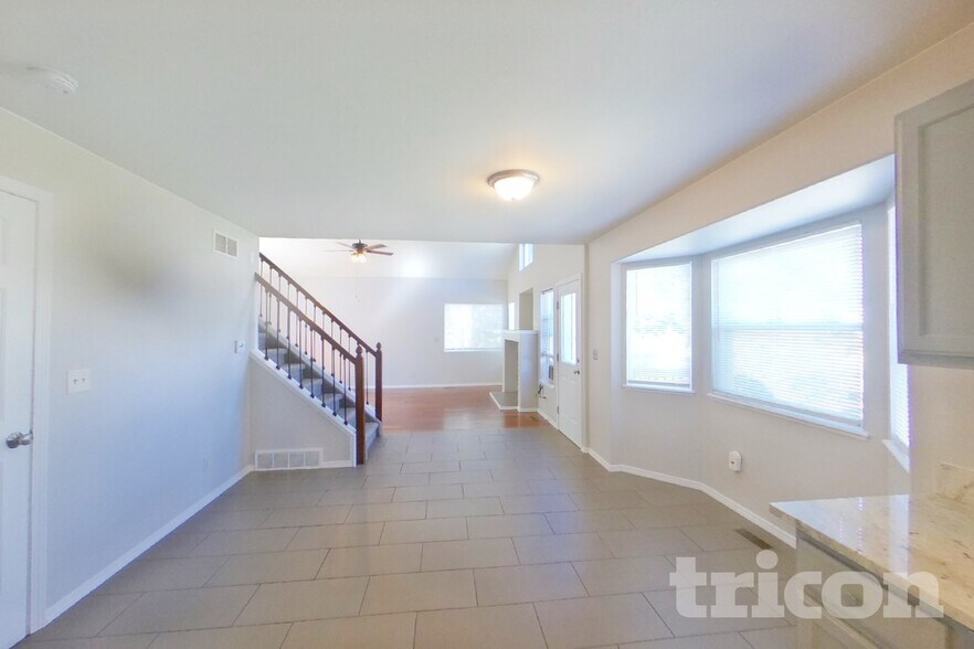Building Photo - 5548 Many Springs Dr