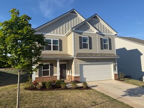 Building Photo - **NEW PRICE**Ooltewah-Harbour Chase Community