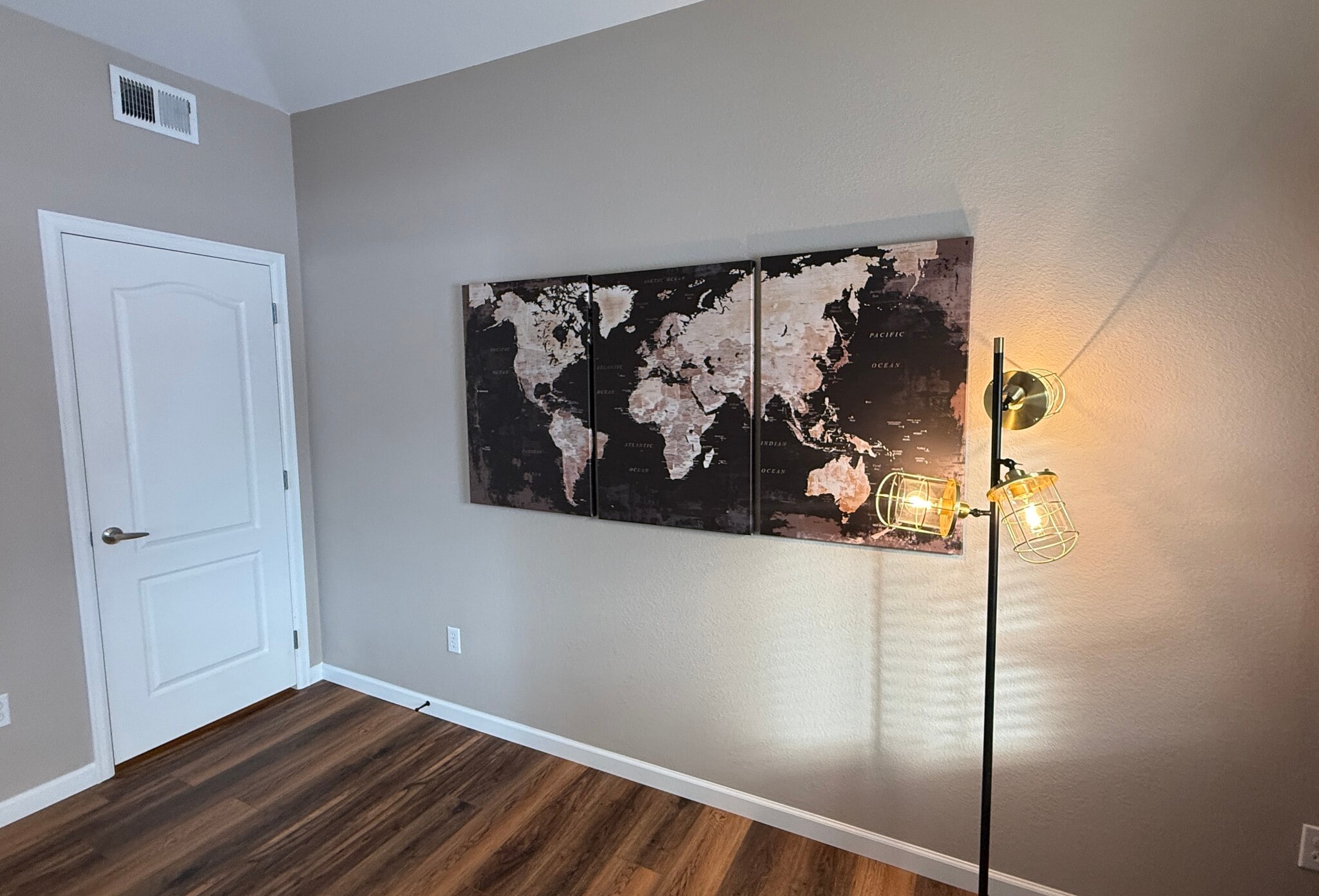 Office - 6253 Kilmer Loop