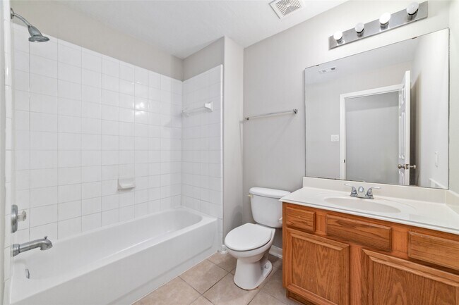 Building Photo - 13206 Rustic Garden Dr