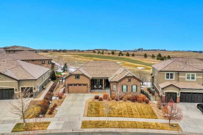 Building Photo - 27615 E Moraine Dr