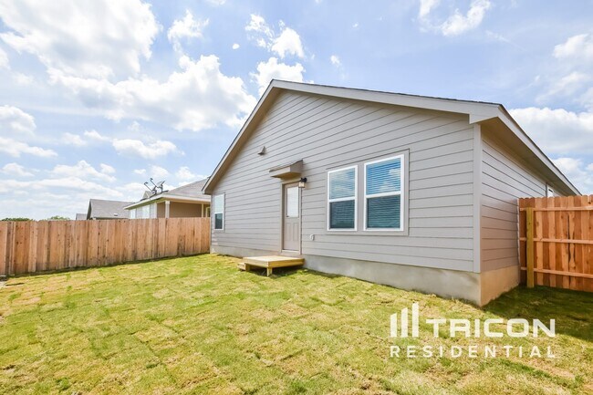 Building Photo - 9720 Marbach Brk
