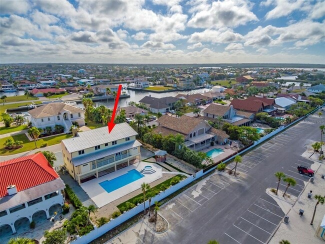 Building Photo - 5521 W Shr Dr