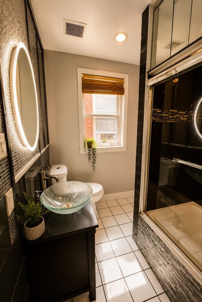Building Photo - Spacious 3-Bedroom, 1.5-Bath South Philadelphia Townhome with Private Yard and Pets Allowed