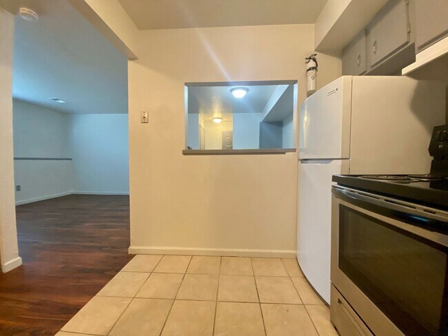 Building Photo - 4160 W 74th Ave
