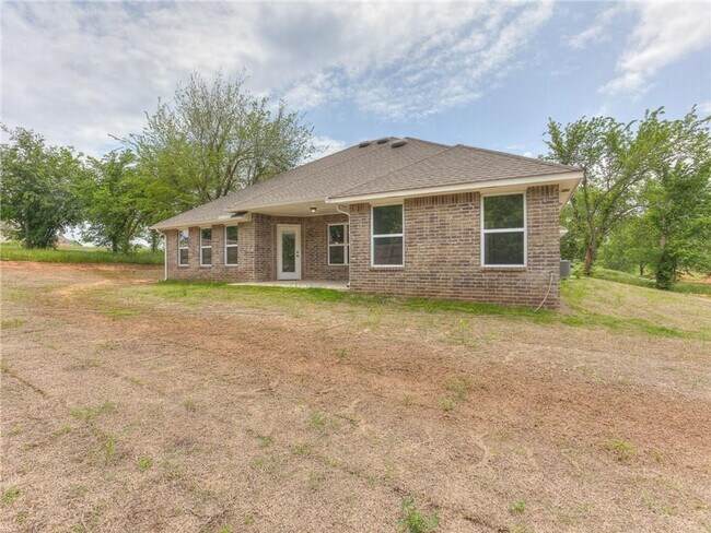 Building Photo - 1460 Deer Rdg