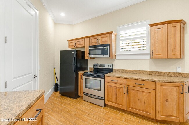 Building Photo - 1470 Isabella Dr