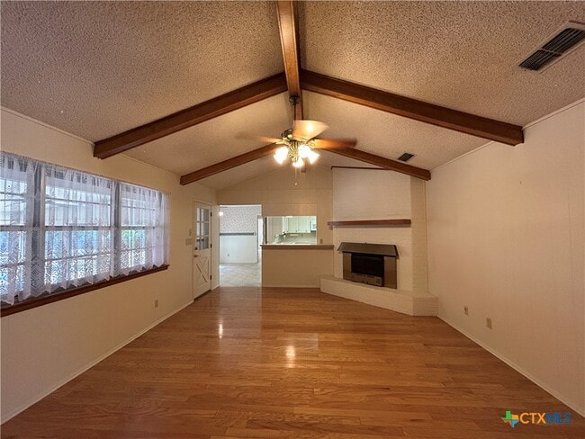 Building Photo - 11 La Mesa Dr