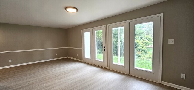 Building Photo - 3109 Darden Rd
