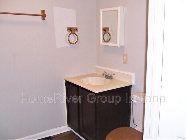 Building Photo - 3301 W 11th St