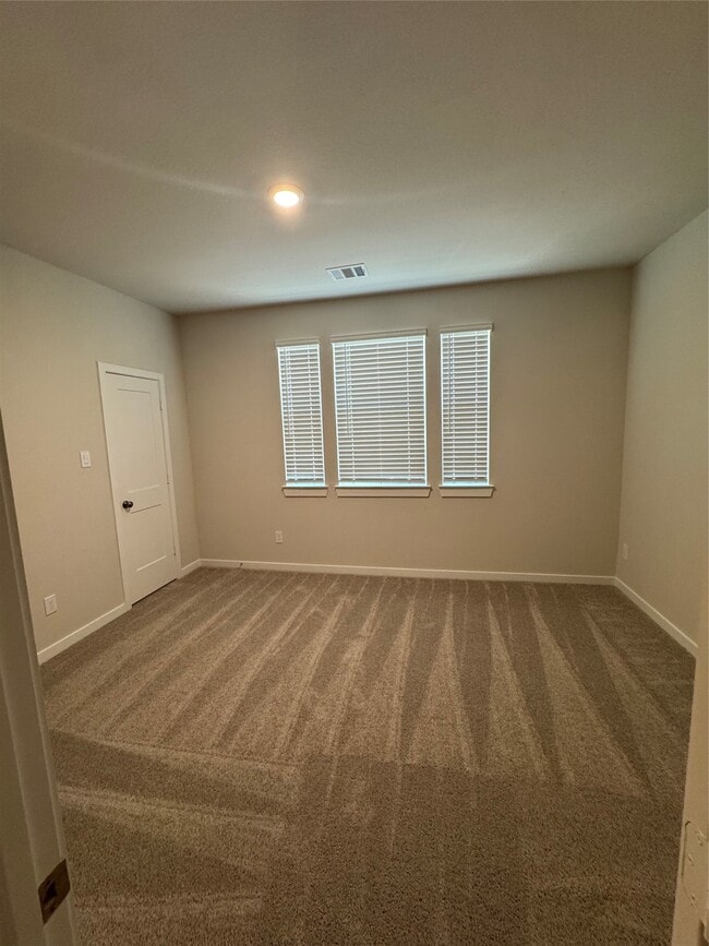 Building Photo - 2978 Pk Hl Ln