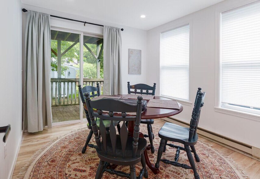 Building Photo - 10904 NY-73 Scenic