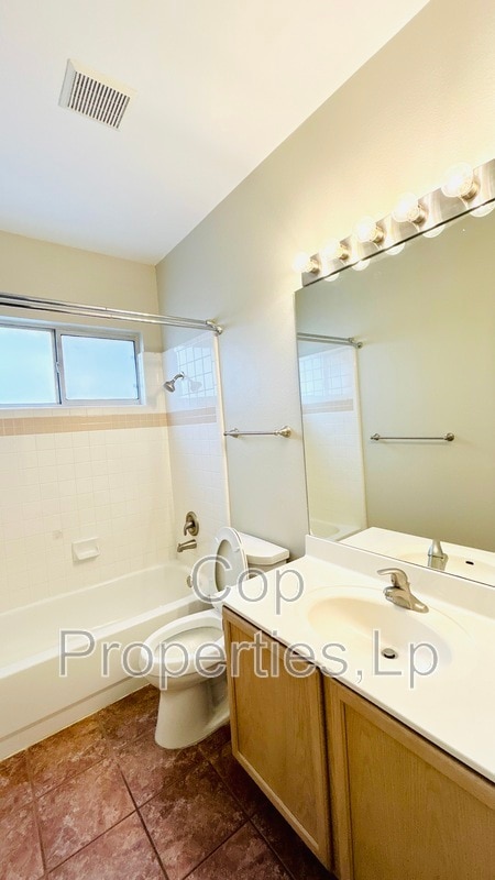 Building Photo - 6362 Parkland Oaks Dr