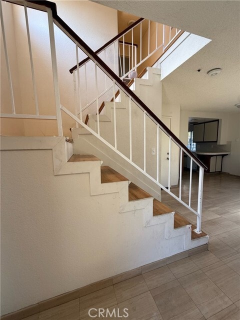 Building Photo - 12121 Ramona Blvd