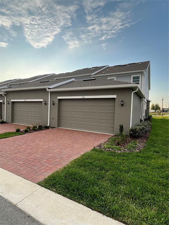 Building Photo - 1500 Silver Lining Wy