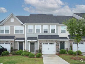 Building Photo - 237 Roudwood Dr