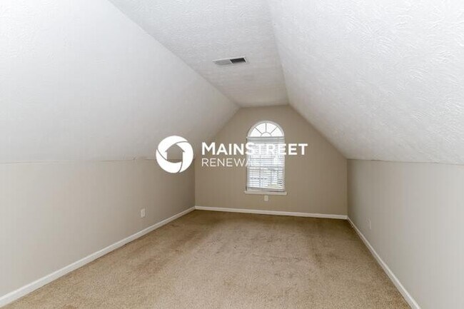 Building Photo - 3 Bedroom Pet-Friendly Home in Decatur, GA with Main Street Renewal