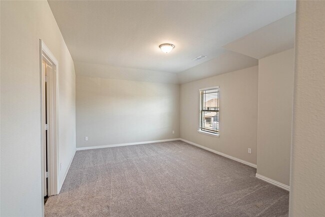Building Photo - 112 Cole Ln