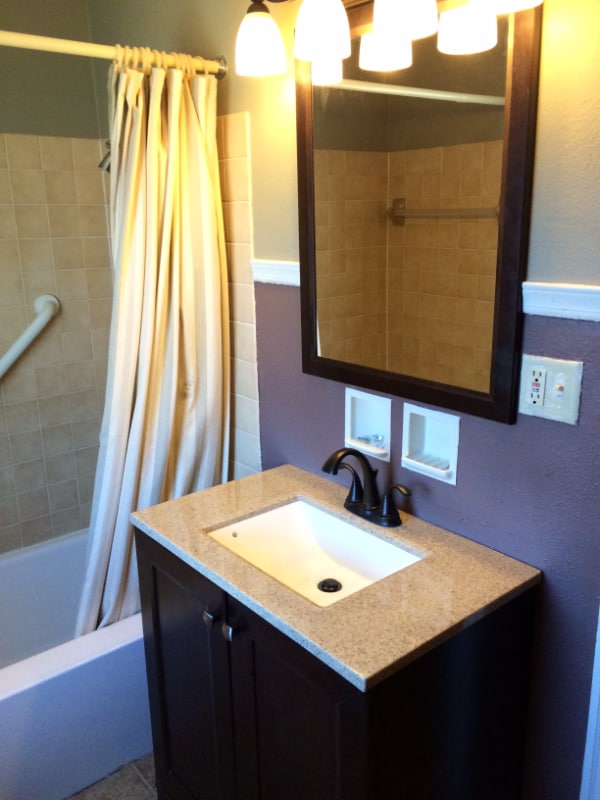 Building Photo - 803 23rd St S