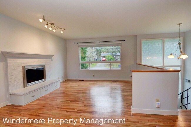 Building Photo - 4 br, 2 bath House - 2427 138th Ave SE