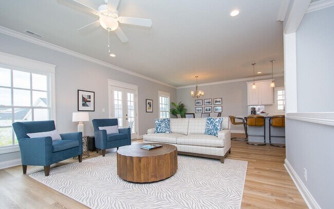 Building Photo - Norton Commons Fully Furnished Condo for Rent!