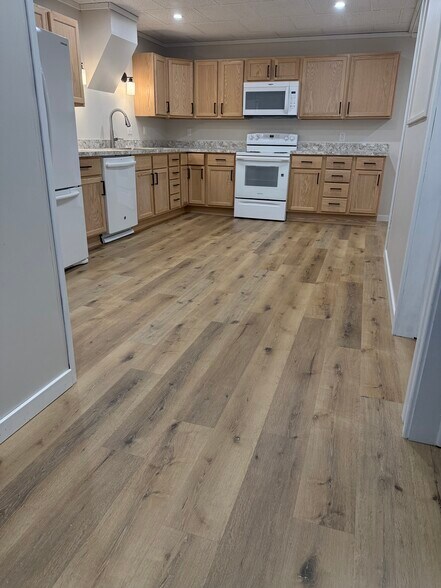 Kitchen - 134 Maple St