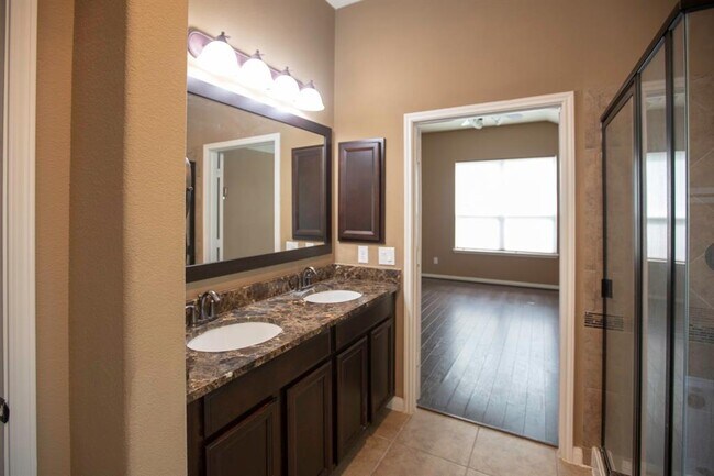 Building Photo - 5755 Slate Valley Ct