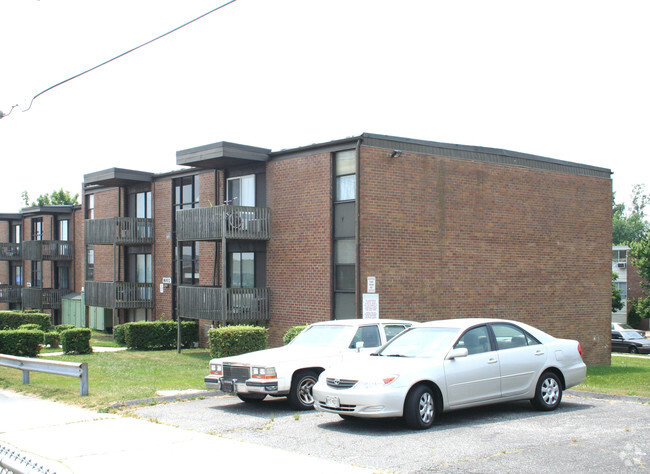 Building Photo - Moravia Arms Apartments