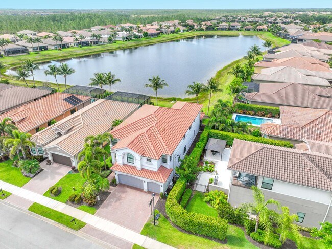 Building Photo - 2875 Cinnamon Bay Cir