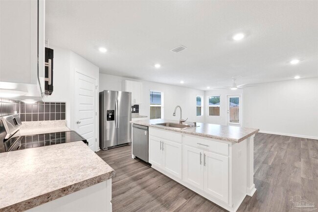 Building Photo - 6304 Firefly Dr