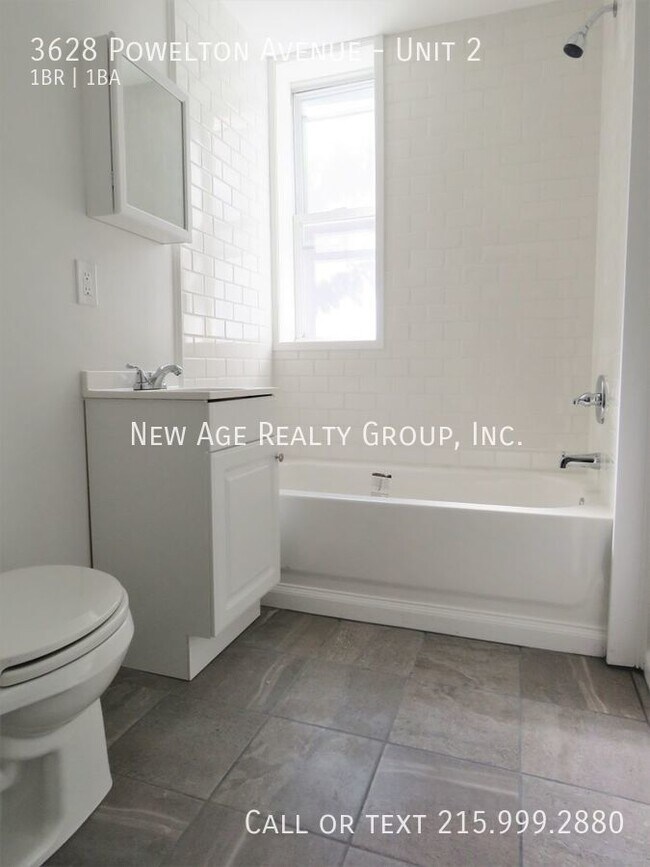 Building Photo - Large 1 bedroom apartment located on Powel...