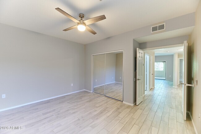 Building Photo - 9555 E Raintree Dr