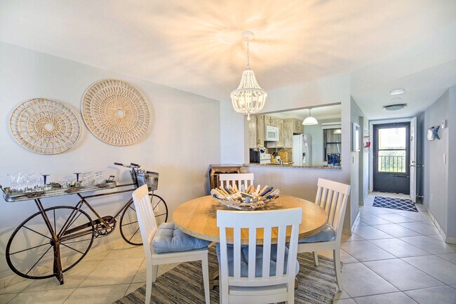 Building Photo - 4250 North Highway A1A-SI FL10-ID1546332P