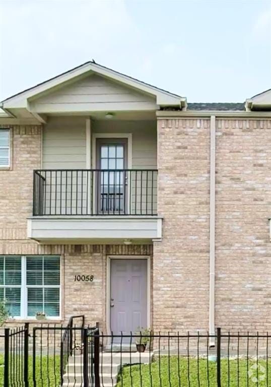 Building Photo - 10058 Emnora Ln