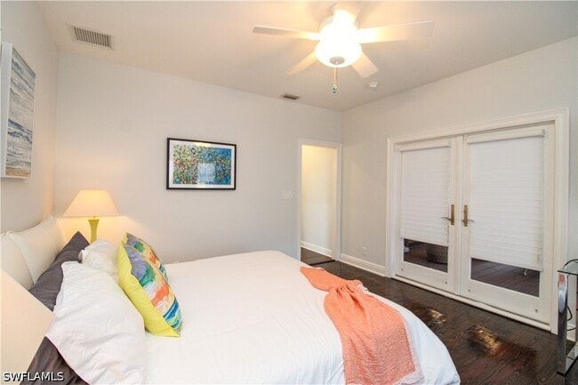 Building Photo - 2150 Marina Dr