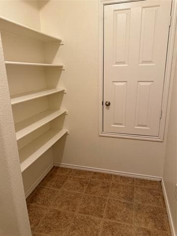 Building Photo - 4709 Redbud Dr