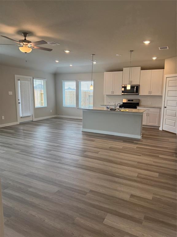 Building Photo - 6346 Brazos Trl Dr