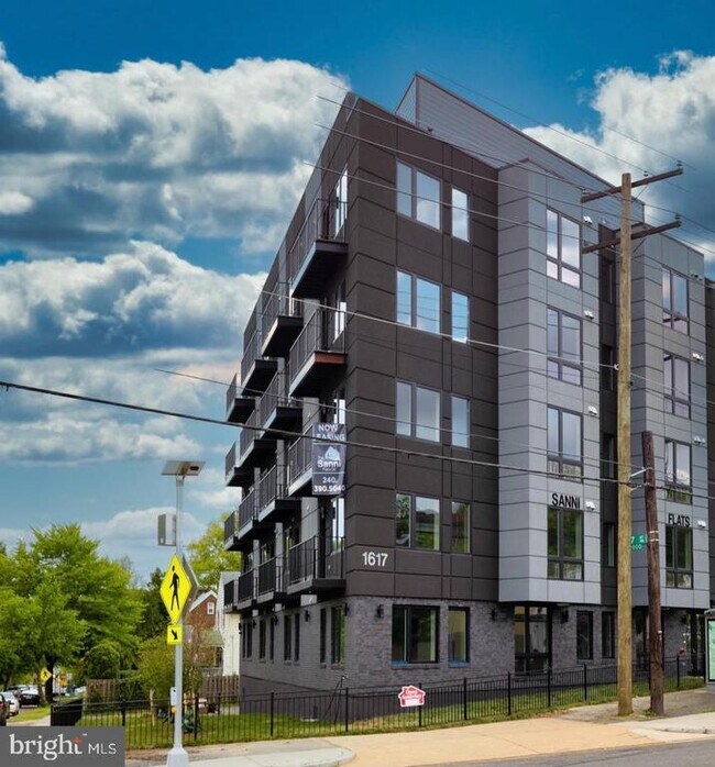 Building Photo - 1617 Rhode Island Ave NE