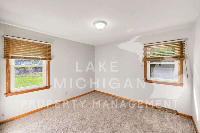 Building Photo - 3108 Ottogan St