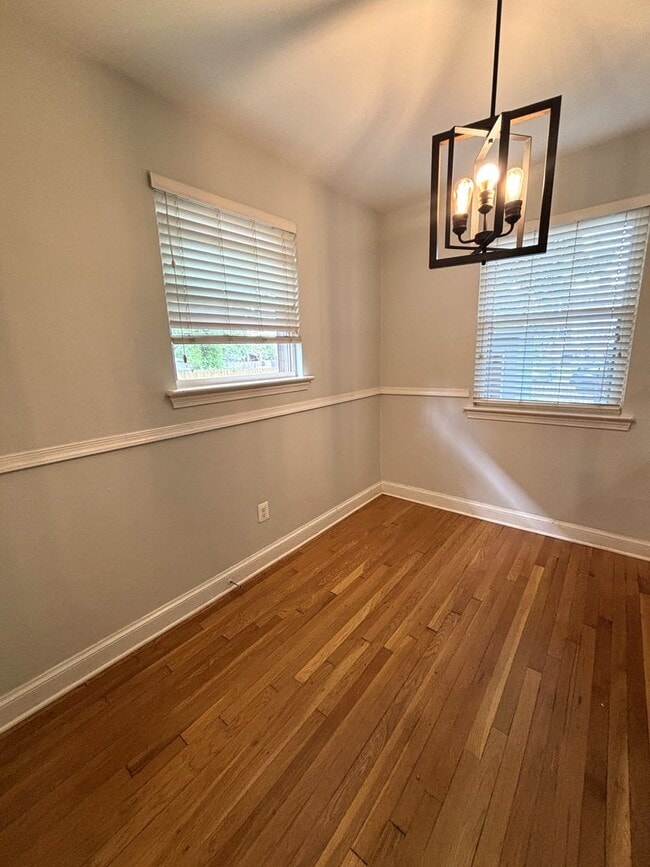 Building Photo - 162 Wesmond Dr