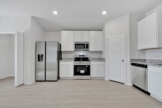Building Photo - New Construction 3 bed 2 bath home on the ...