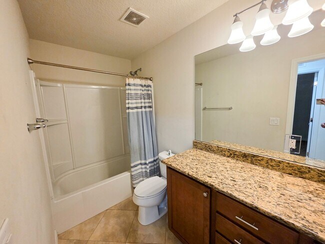 Building Photo - 3/2.5 in Gated Community at PROVENCE BAY